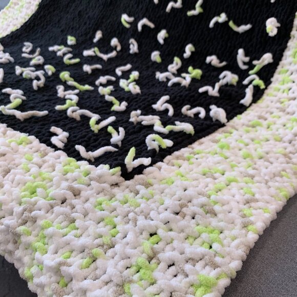 Hand Knitted Cozy Blanket, Knitted Cozy Throw, Handmade Nursery Blanket - Picture 4 of 9